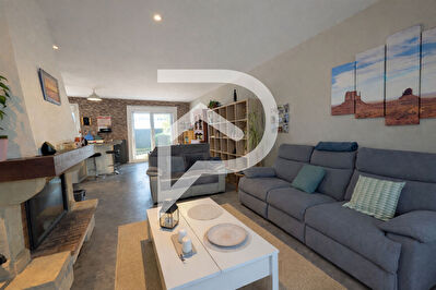 Maison Meru 4 pièce(s) 75 m2