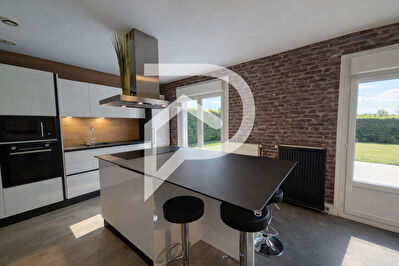 Maison Meru 4 pièce(s) 75 m2