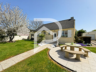 Maison Noyers Saint Martin 4 pièce(s) 97 m2