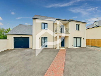 Maison de 2020 aux portes de Beauvais - 10 pièce(s) 225 m2