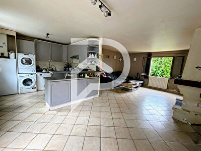 Maison Meru 6 pièce(s) 110 m2