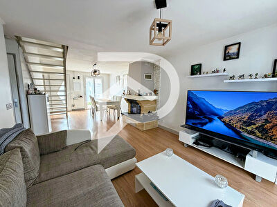 Maison Meru 5 pièce(s) 80 m2