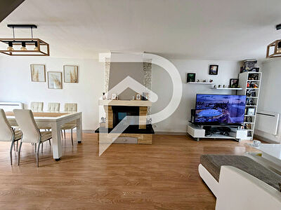 Maison Meru 5 pièce(s) 80 m2