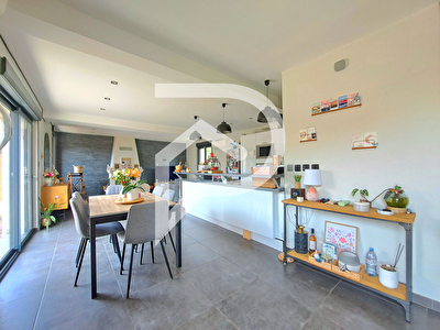 Maison 15 min à l'ouest de Beauvais 6 pièce(s) 115 m2