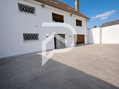Appartement Meru 3 pièce(s) 120 m2