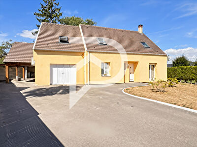 Maison Savignies 8 pièce(s) 130 m2