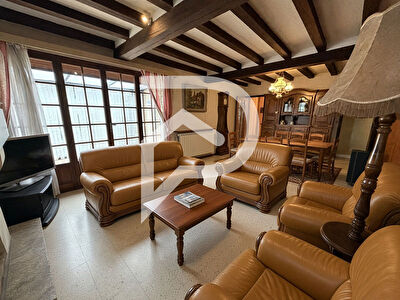 Maison Meru 8 pièce(s) 170 m2