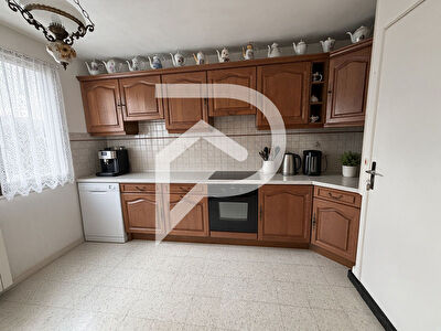 Maison Meru 8 pièce(s) 170 m2