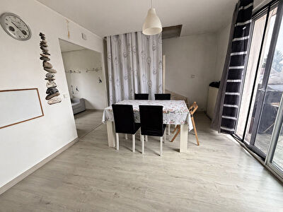 Maison Meru 4 pièce(s) 80 m2