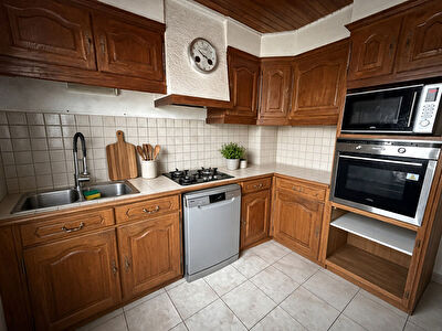 Maison Meru 4 pièce(s) 80 m2
