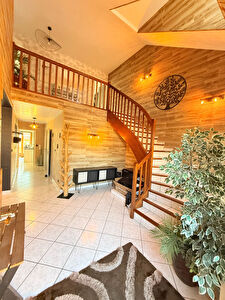 Maison Viarmes 7 pièce(s) 180 m2 VIARMES photo 3
