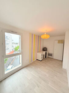 Appartement standing 3 pièce(s) 62 m2 GOUSSAINVILLE photo 7