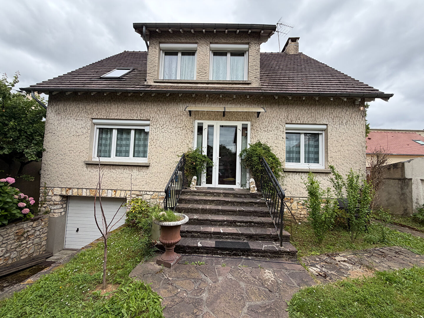 Photo du bien : Maison 10 pièces 215 m2