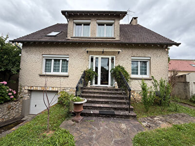 Maison Sarcelles 10 pièce(s) 230 m2