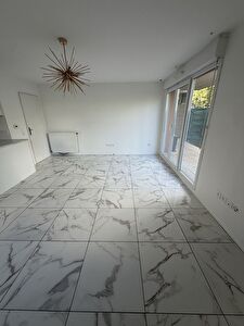 Appartement  4 pièce(s) 80.59 m2 avec jardin