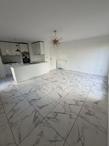 Appartement  4 pièce(s) 80.59 m2 avec jardin