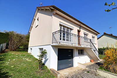 Maison 7 pièces 140 m2 SAINT ARNOULT EN YVELINES