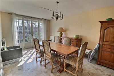Maison 7 pièces 140 m2 SAINT ARNOULT EN YVELINES photo 6