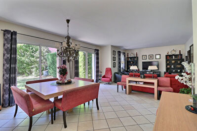 Maison Rambouillet 8 pièces 205 m2 RAMBOUILLET photo 2