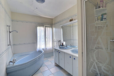 Maison Rambouillet 8 pièces 205 m2 RAMBOUILLET photo 9