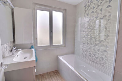 Maison Rambouillet 6 pièce(s) 117 m2 RAMBOUILLET photo 8