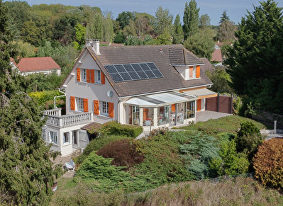 Maison 6 pièces 184 m² · à Hermeray · 184 m² · 496 800 €
