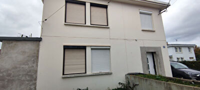 MAISON FAMILIALE - 111M2 - APLEMONT