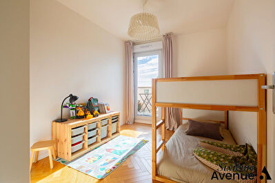 Appartement Bezons 4 pièce(s) 96 m2 BEZONS photo 7