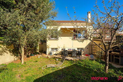 Maison Bezons 7 pièce(s) 120 m2