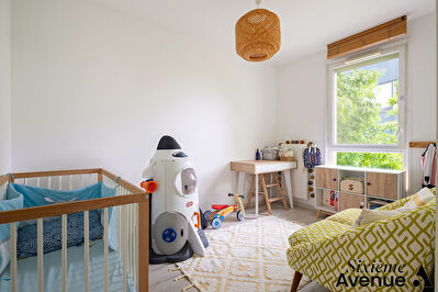 Appartement Colombes 5 pièce(s) 102 m2 COLOMBES photo 4