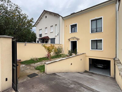 Immeuble 3 appartements récent Proche T2 COLOMBES