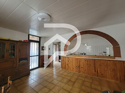 Maison Brouilla 6 pièce(s) - coeur de village -