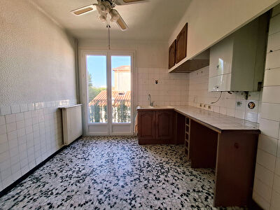 Perpignan Saint Martin T4 de 106m2 avec balcon et garage