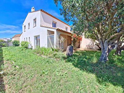Canet Plage Villa 3 faces de Type 4 avec garage et jardin