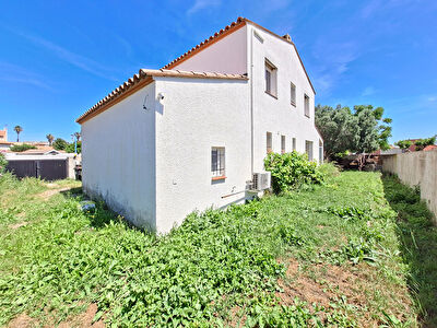 Canet Plage Villa 3 faces de Type 4 avec garage et jardin