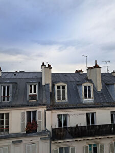 BATIGNOLLES Magnifique 2 pièces meublé