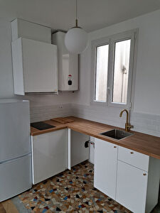 BATIGNOLLES Magnifique 2 pièces meublé