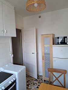 Studio de 26,81 m² en étage élevé