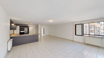 Spacieux T4 au coeur d'Annemasse - 5 rue du Chablais