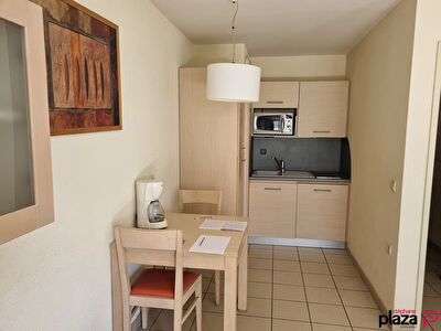 A LOUER meublé - Divonne les Bains - Studio de 31 m² - Terrasse