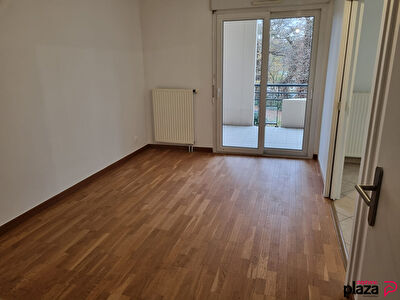 Ferney Voltaire - 126,75 m² - 5 pièces - 4 chambres - 2 Box
