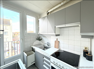 Appartement 4 pièces de 65,17 m² Centre ville BRETIGNY SUR ORGE photo 5