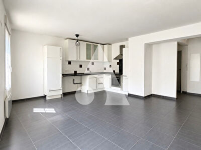 Appartement Le Plessis Pate 3 pièces 66.52 m2 LE PLESSIS PATE photo 3