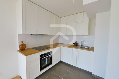 Appartement Rueil Malmaison 4 pièce(s) 85 m2