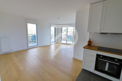 Appartement Rueil Malmaison 4 pièce(s) 85 m2