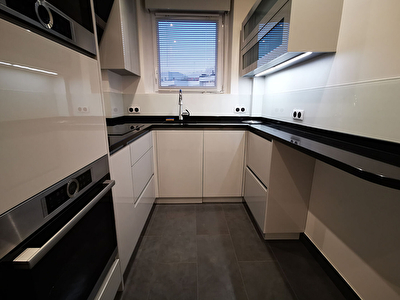 Appartement Nanterre 2 pièce(s) 51.58 m2