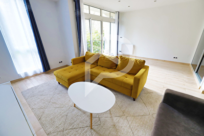 Appartement Nanterre 2 pièce(s) 51.58 m2