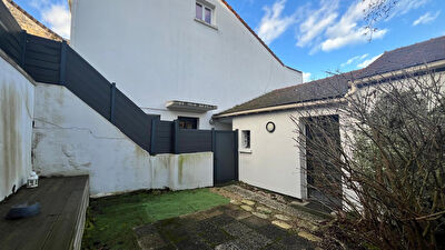 A louer Studio avec jardin privatif à Eragny-Sur-Oise