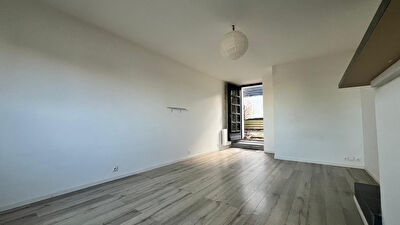 A louer Studio avec jardin privatif à Eragny-Sur-Oise