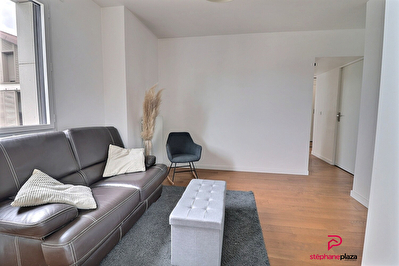 CHAVILLE - Appartement récent en duplex de 3 pièces de 62 m2 avec PARKING
